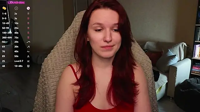 Snapshot of Val_lava chatting on 04.05.26 Val lava online show from 04.05.26