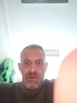 Snapshot of Markmarak chatting on 05.31.26 Markmarak online show from 05.31.26