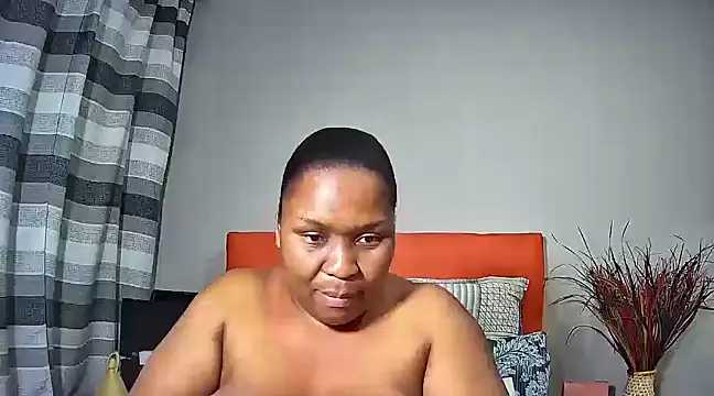 Snapshot of missboobsxx chatting on 01.24.25 missboobsxx online show from 01.24.25