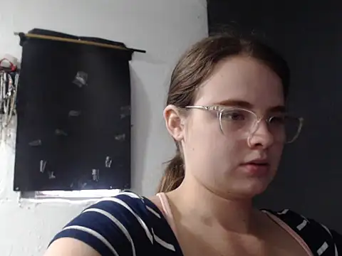 HellenMiyer1111 online show from 12.05.25