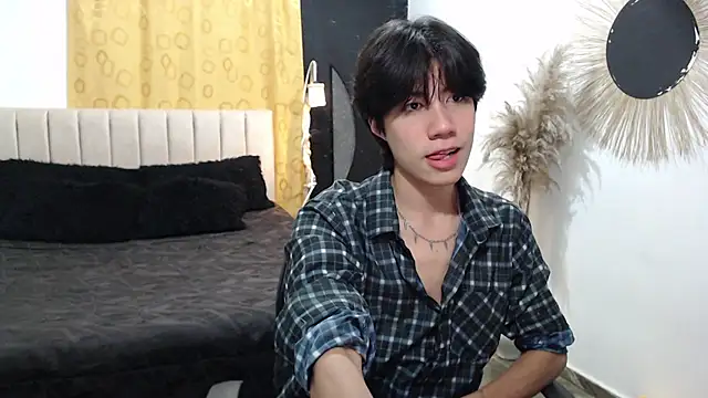 Snapshot of Elio-cam chatting on 01.11.26 Elio-cam online show from 01.11.26