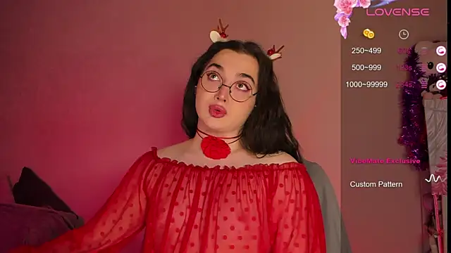 Snapshot of YsabellViveris chatting on 12.26.24 YsabellViveris online show from 12.26.24