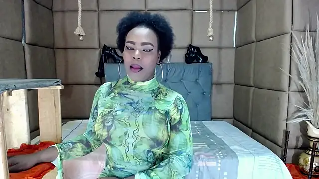 CatrinaGill online show from 10.14.25