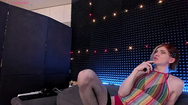 Snapshot of Milena_joline chatting on 04.06.26 Milena joline online show from 04.06.26