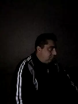 Snapshot of ADRIAN_ADI40 chatting on 01.12.25 ADRIAN ADI40 online show from 01.12.25