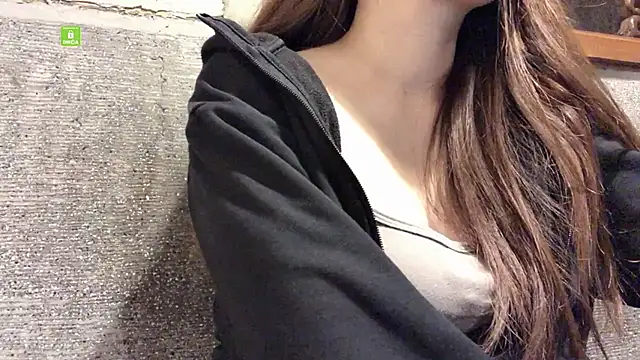 Tw Zoella online show from 01.14.25