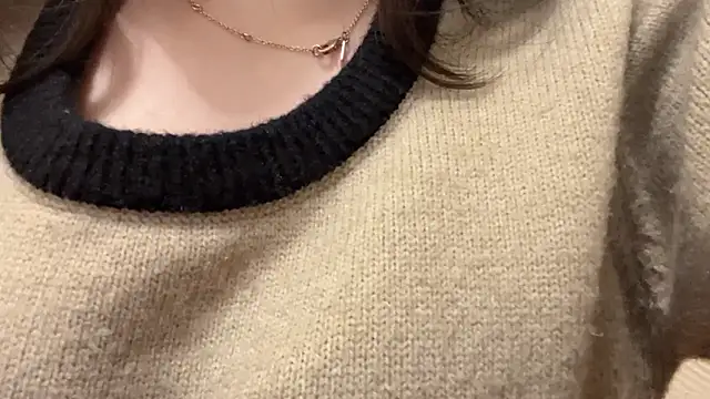 Tw Zoella online show from 02.12.25