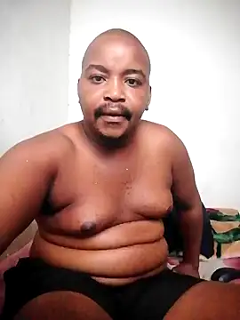 Snapshot of Passion4Cookie chatting on 01.05.25 Passion4Cookie online show from 01.05.25