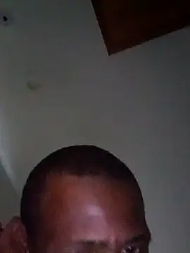 Snapshot of Maculine_Stayr chatting on 02.15.26 Maculine Stayr online show from 02.15.26