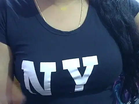 Snapshot of Your_wild_Dia chatting on 02.04.26 Your wild Dia online show from 02.04.26