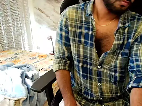 Snapshot of SHENOY3 chatting on 02.12.26 SHENOY3 online show from 02.12.26