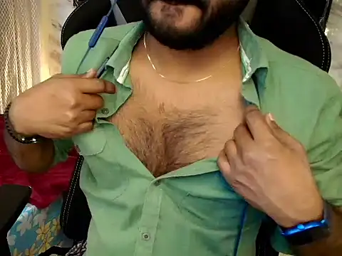 Snapshot of SHENOY3 chatting on 02.17.26 SHENOY3 online show from 02.17.26