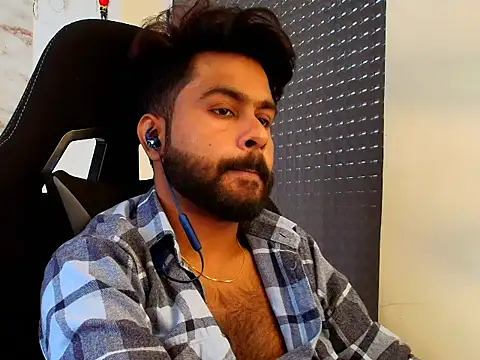 Snapshot of SHENOY3 chatting on 03.03.26 SHENOY3 online show from 03.03.26