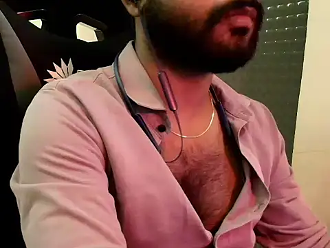 Snapshot of SHENOY3 chatting on 03.27.26 SHENOY3 online show from 03.27.26