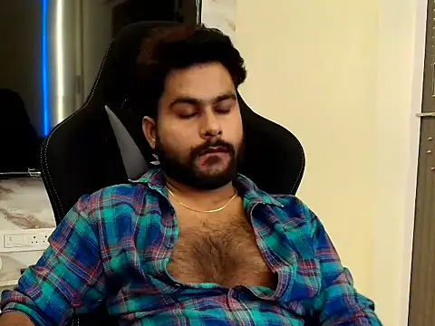 Snapshot of SHENOY3 chatting on 06.02.26 SHENOY3 online show from 06.02.26