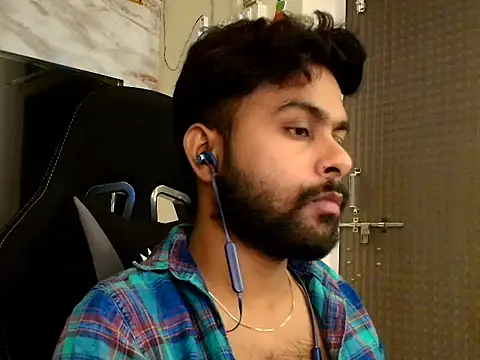 Snapshot of SHENOY3 chatting on 06.03.26 SHENOY3 online show from 06.03.26