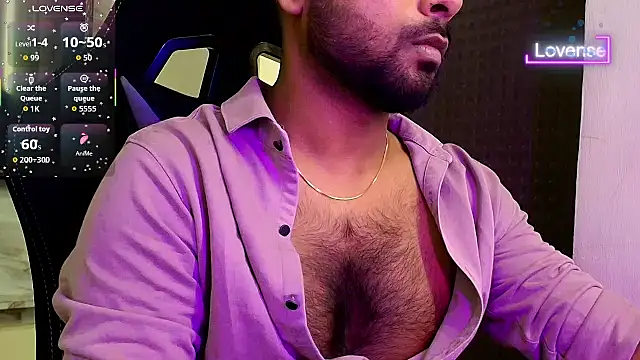 Snapshot of SHENOY3 chatting on 07.08.26 SHENOY3 online show from 07.08.26