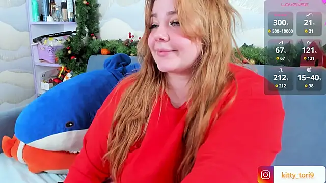 Snapshot of Tori_cat chatting on 12.26.24 Tori cat online show from 12.26.24