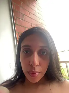 Snapshot of kiaraglam2 chatting on 03.16.25 kiaraglam2 online show from 03.16.25