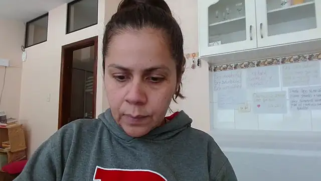 Snapshot of Sara_Brandon chatting on 09.18.25 Sara Brandon online show from 09.18.25