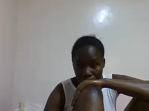 sweetelle09 online show from 02.26.25