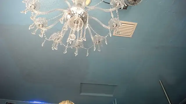 ADRIANNA FOX online show from 12.01.25