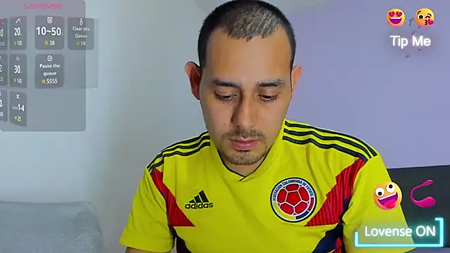 jhonyalzate2 online show from 01.13.25