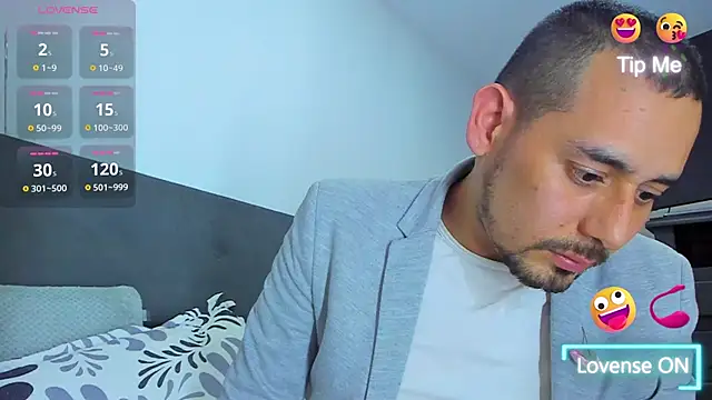 jhonyalzate2 online show from 01.27.25