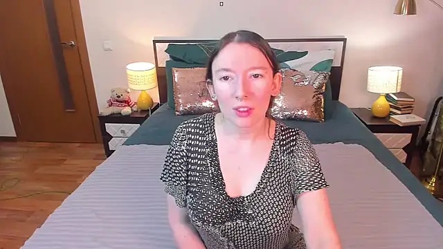 CatherineWalls online show from 02.06.26
