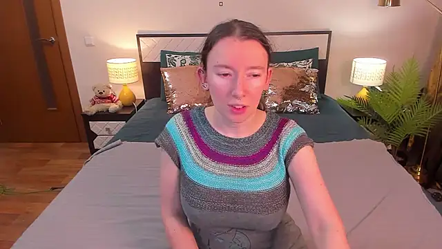 CatherineWalls online show from 04.06.26