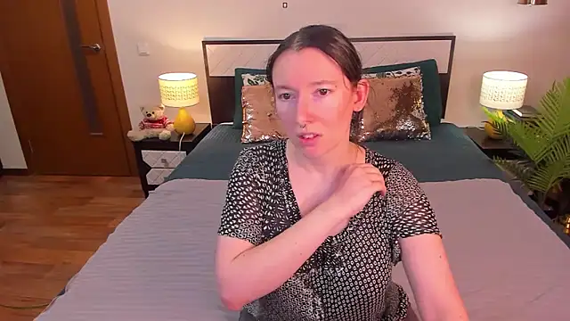 CatherineWalls online show from 05.26.26