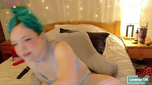 thetinyblue online show from 02.10.26