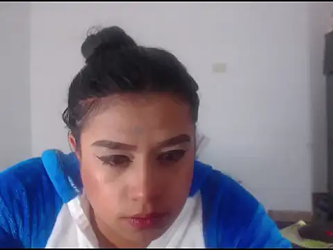 Snapshot of katrinawillff chatting on 06.16.26 katrinawillff online show from 06.16.26