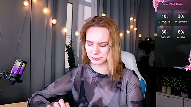 Snapshot of Ramona___ chatting on 12.28.24 Ramona online show from 12.28.24