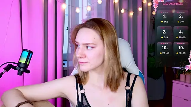 Snapshot of Ramona___ chatting on 12.31.24 Ramona online show from 12.31.24