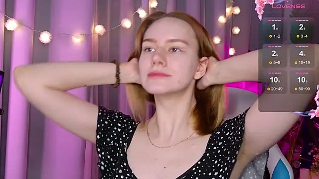 Snapshot of Ramona___ chatting on 01.28.25 Ramona online show from 01.28.25