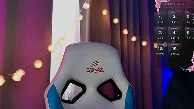 Snapshot of Ramona___ chatting on 03.21.25 Ramona online show from 03.21.25