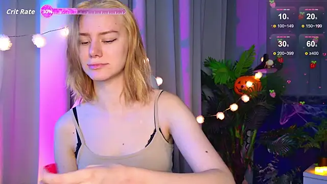 Snapshot of Ramona___ chatting on 10.27.25 Ramona online show from 10.27.25