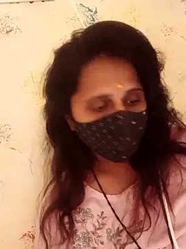 Snapshot of Indiantina chatting on 10.14.25 Indiantina online show from 10.14.25