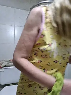 1Sweetnina online show from 12.04.25