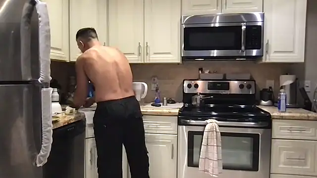 BigGuyMuscle online show from 05.13.26