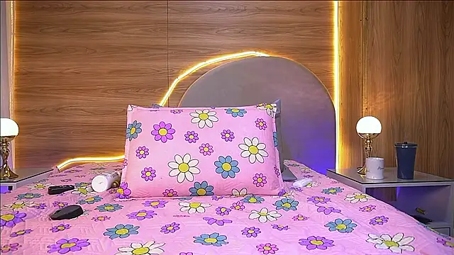 alexaa walker online show from 02.21.26