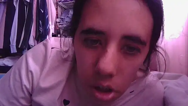 annarose19 online show from 01.30.25