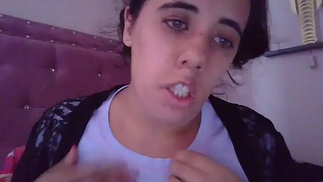 annarose19 online show from 03.11.25