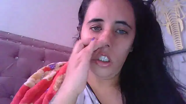 annarose19 online show from 09.15.25