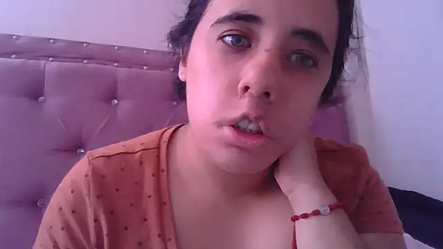 annarose19 online show from 11.05.25