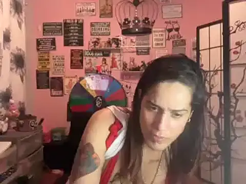 latinacubana online show from 12.20.24