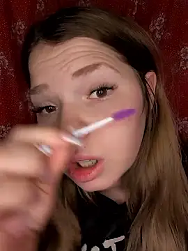 Zuli Kiska online show from 12.19.25