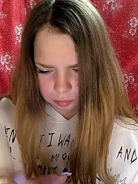 Zuli Kiska online show from 03.25.26