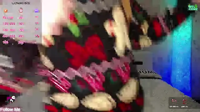 ItsAlisia online show from 02.18.25